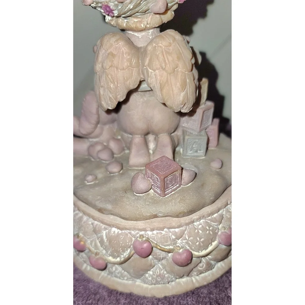 Vintage 1993 Musical Heavenly Angel Wind Up Music Box WBI Inc Cherub Rabbit